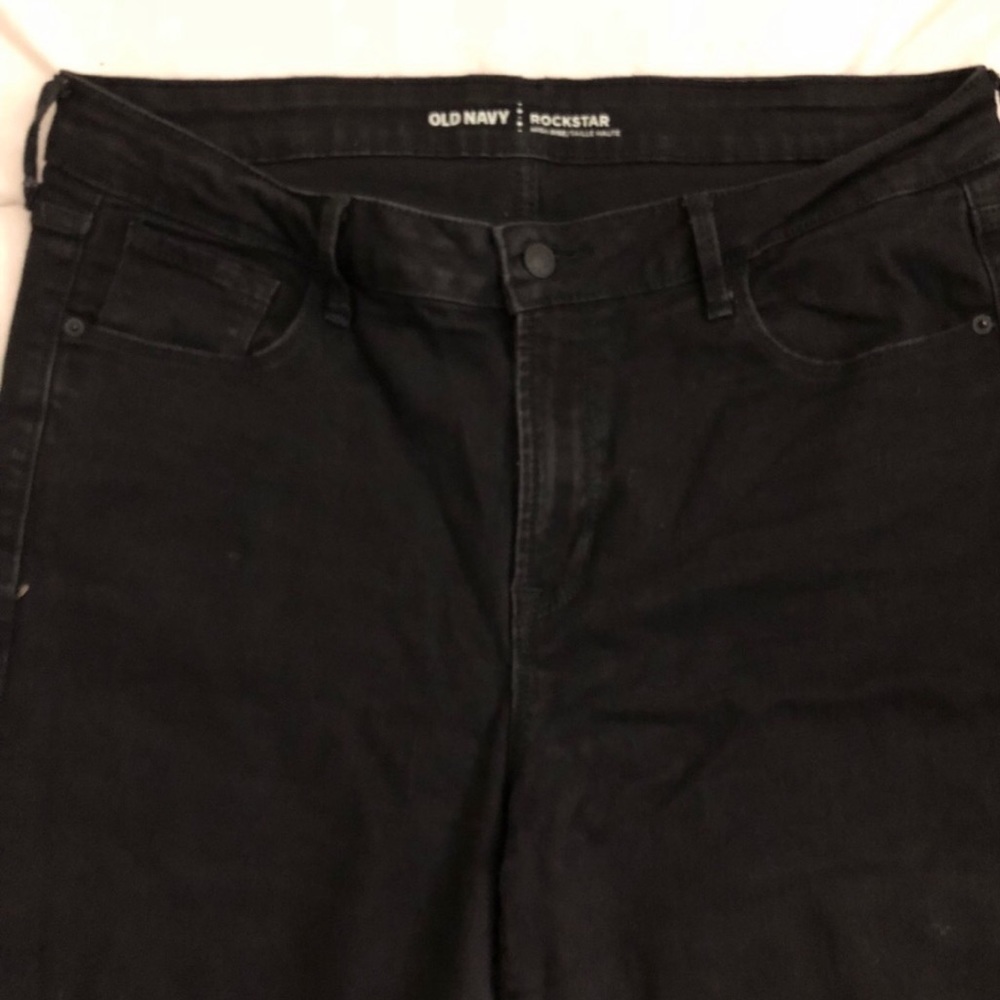 Old navy rockstar high rise black jeans